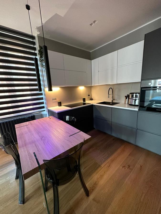 Lr Deluxe Apartments - Fondazione Prada - Metro M3 Milaan Buitenkant foto
