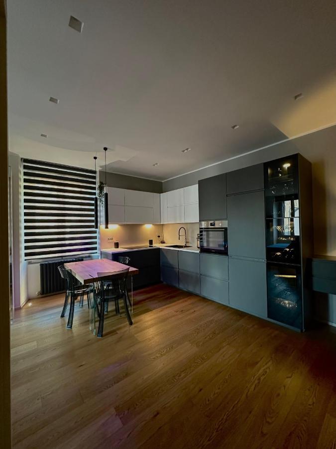 Lr Deluxe Apartments - Fondazione Prada - Metro M3 Milaan Buitenkant foto