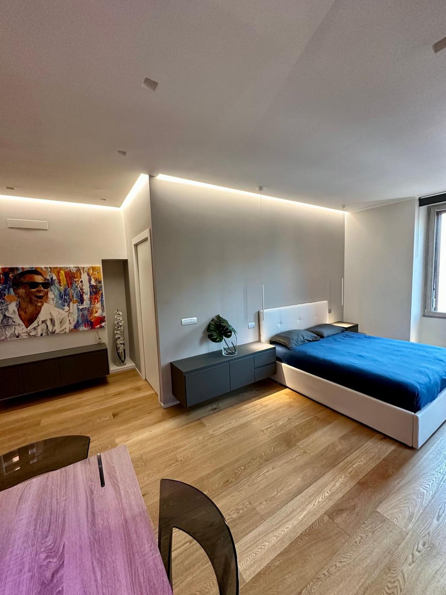 Lr Deluxe Apartments - Fondazione Prada - Metro M3 Milaan Buitenkant foto